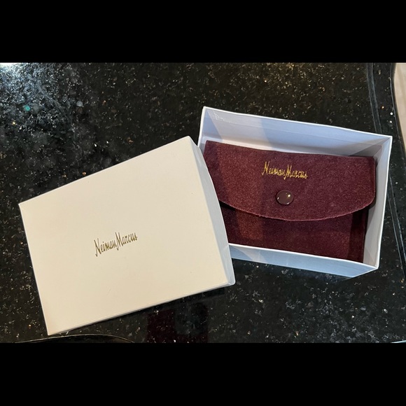 Vintage Designer Brooch - Picture 8 of 11